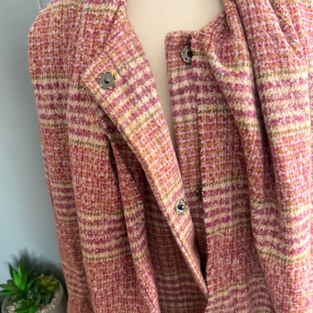 Democracy Womens Large Raspberry Multi Plaid Tubular Fringe Coat Attached Scarf - Picture 10 of 15
